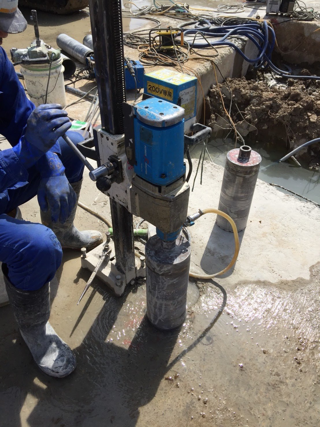 コアボーリング工事とは コアボーリング施工専門千葉市川｜株式会社千都商工